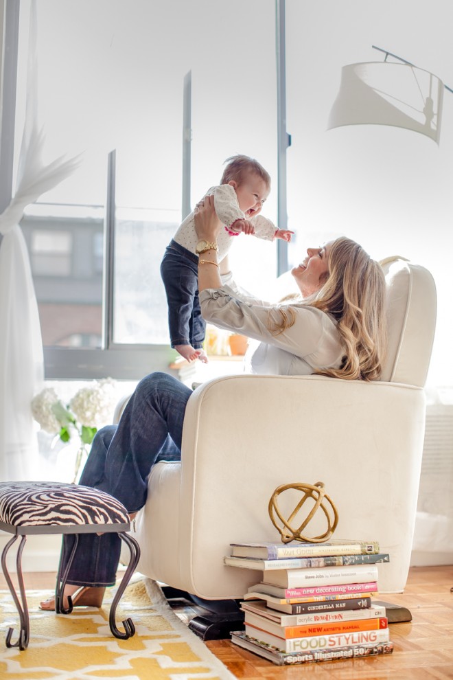Sneak-A-Peek-Katies-NYC-Dining-Room-10