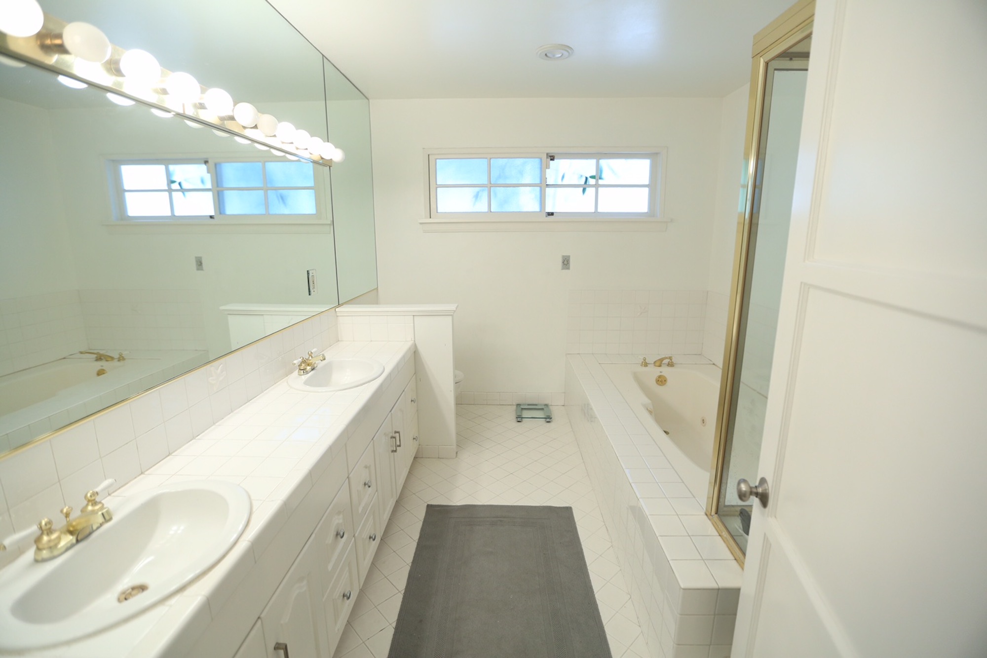 Master Bathroom Renovation Before After The Effortless Chic Master Bathroom Renovation Before After The Effortless Chic