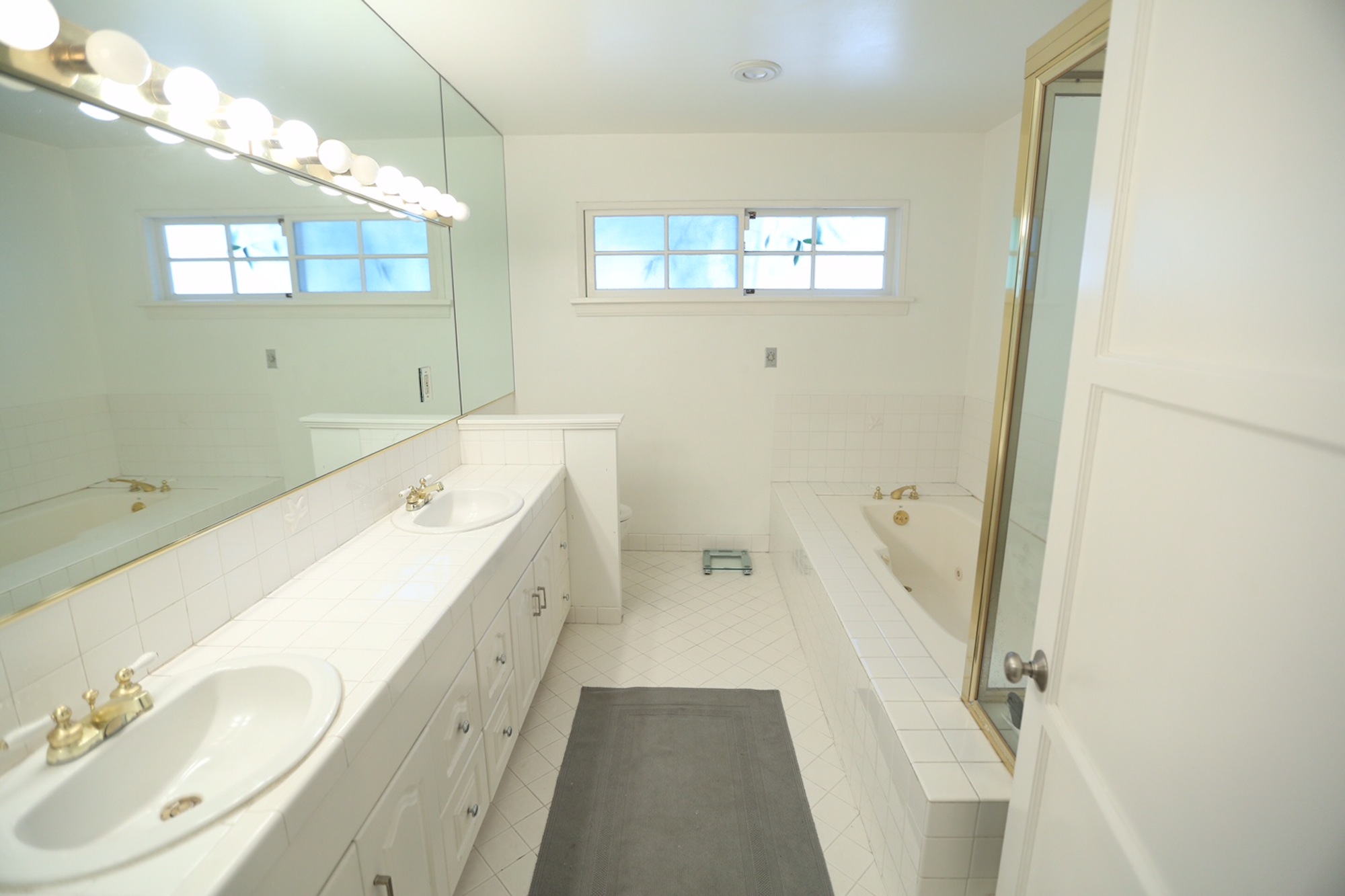 Master Bathroom Renovation Before After The Effortless Chic