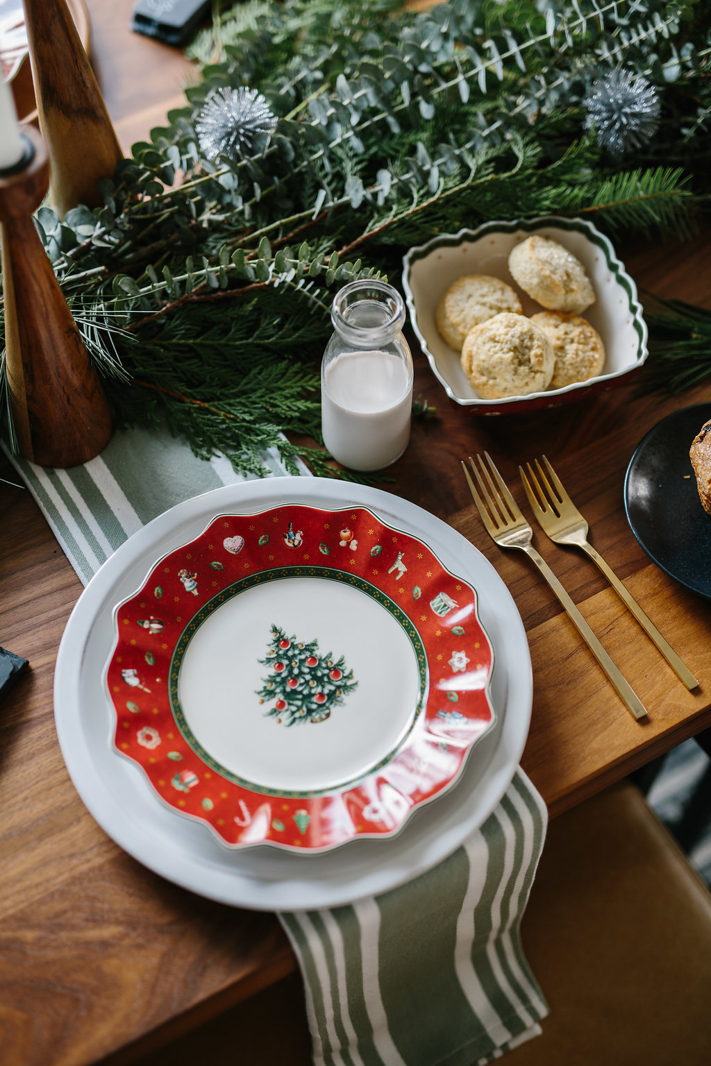 Villeroy and boch christmas dishes sale