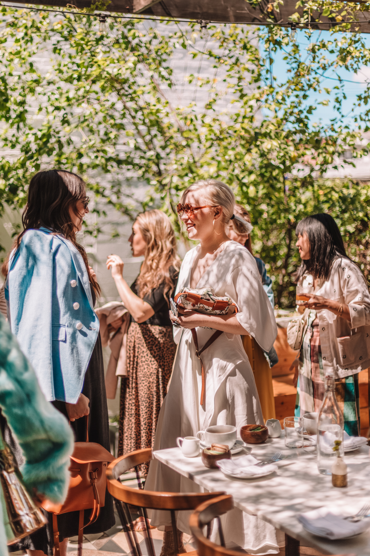 A Dreamy Brunch Celebration in Los Angeles - The Effortless Chic