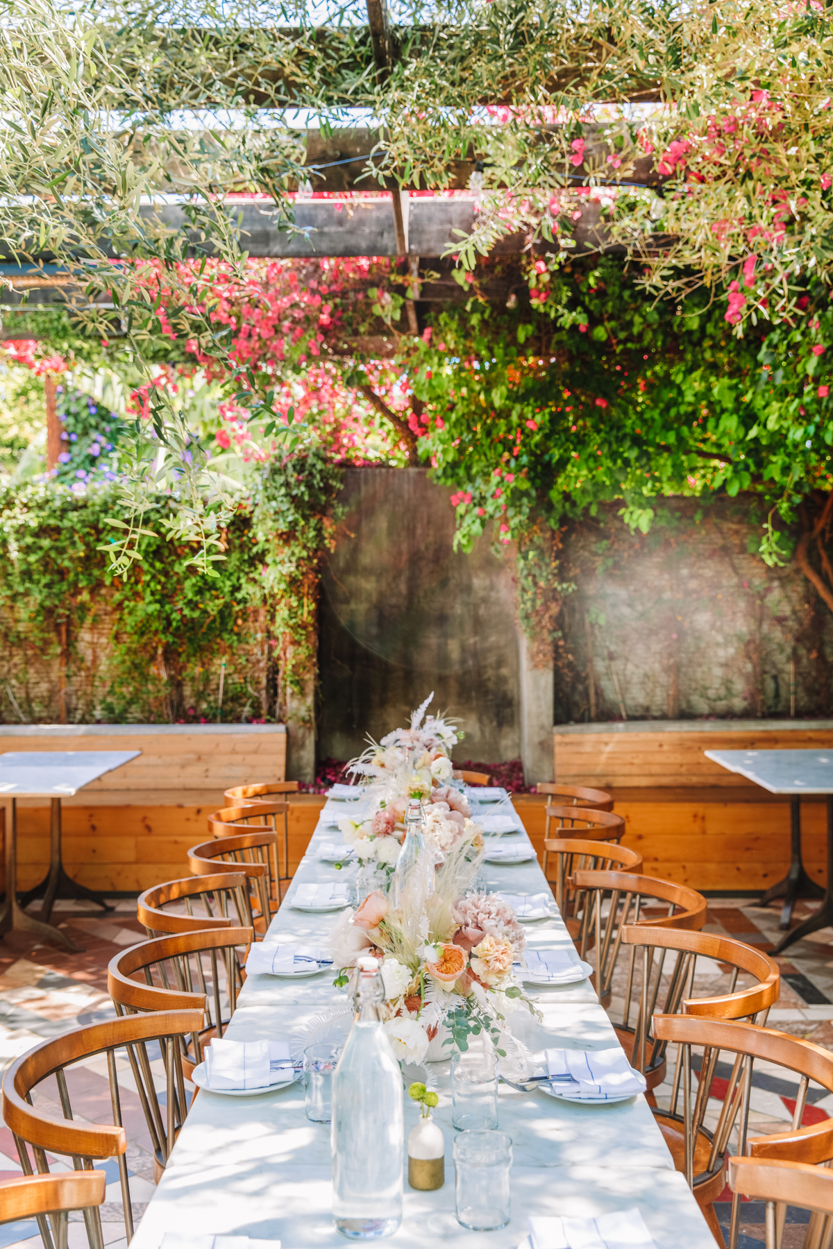 A Dreamy Brunch Celebration in Los Angeles - The Effortless Chic