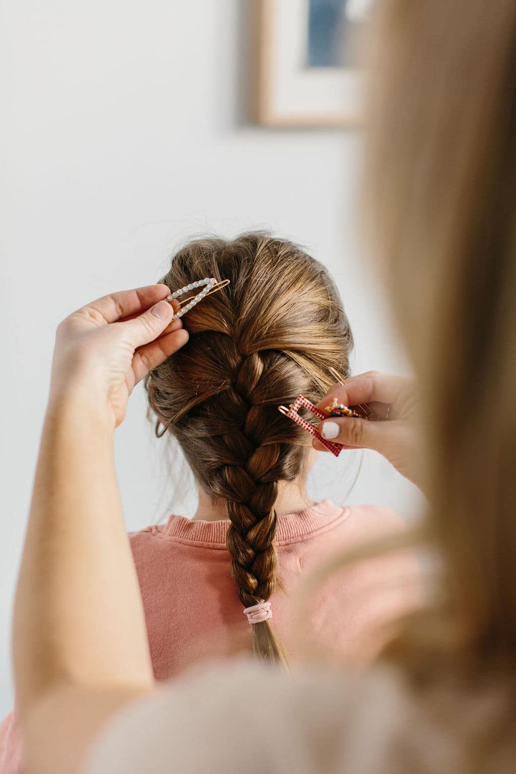 Three Quick And Easy Kid S Hairstyles The Effortless Chic