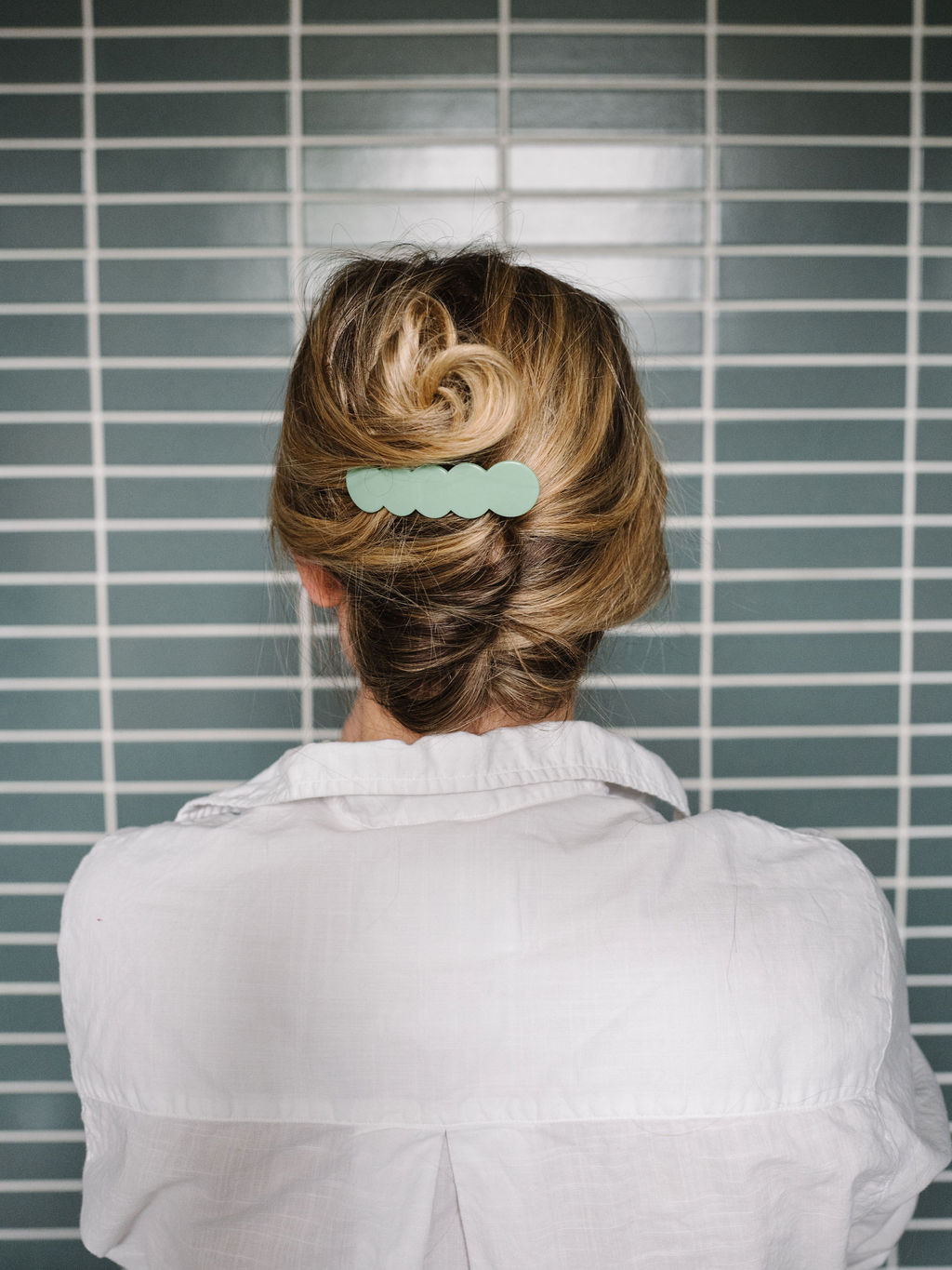 Updos that Wow: 9 French Twist Hairstyles for All Hair Lengths